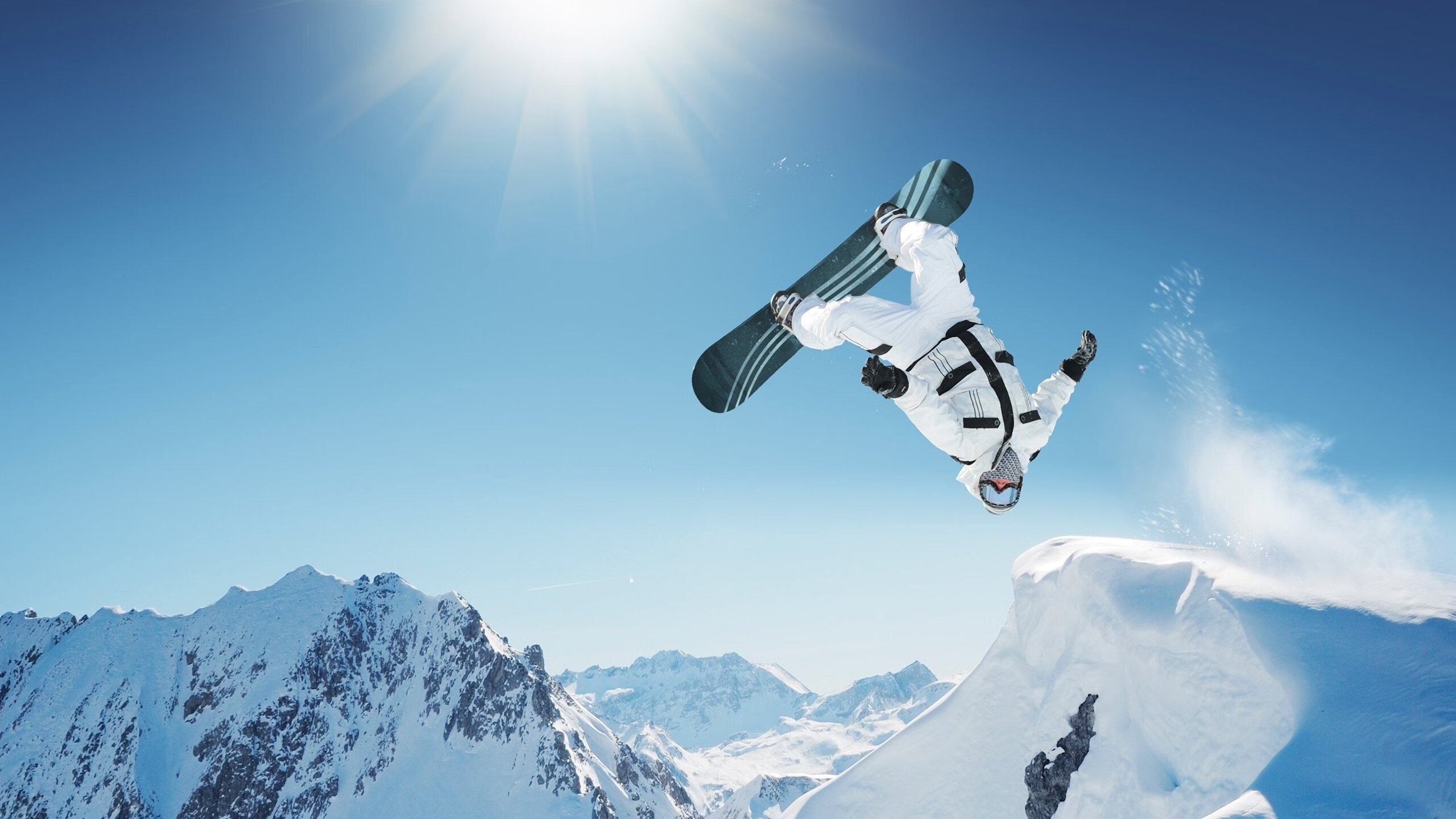 开云下载-小卒逆袭，新王崛起，威廉姆斯绝杀梅赛德斯与诺里斯扛起全队的唯一性解读